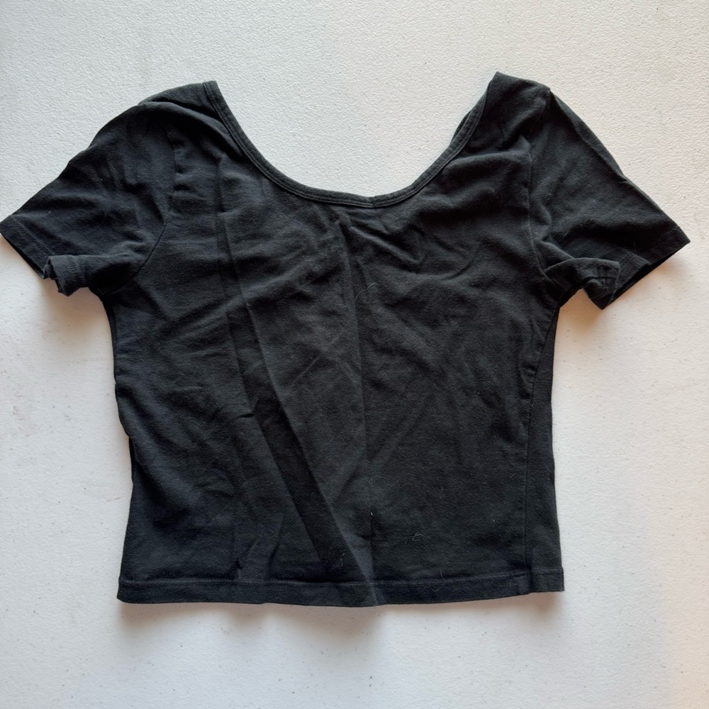 SO Classic Black Crop Top | M - Picture 6 of 6